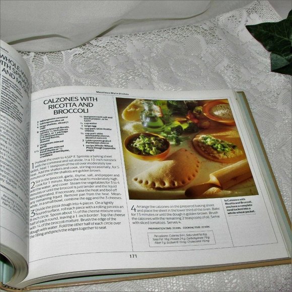 LIVE LONGER COOKBOOK Recipes Healthy Living Cooking Book 1992 - Picture 9 of 10